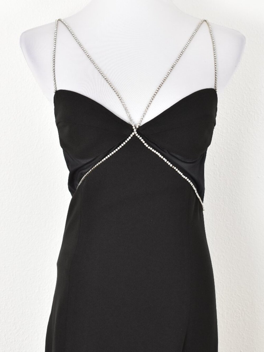 Heiress Beverly Hills Diamante Cutout Crepe Midi Dress - Picture 2 of 12